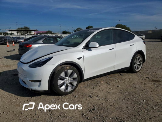 Tesla Model Y 2024 - Zdjęcie 1 z 14