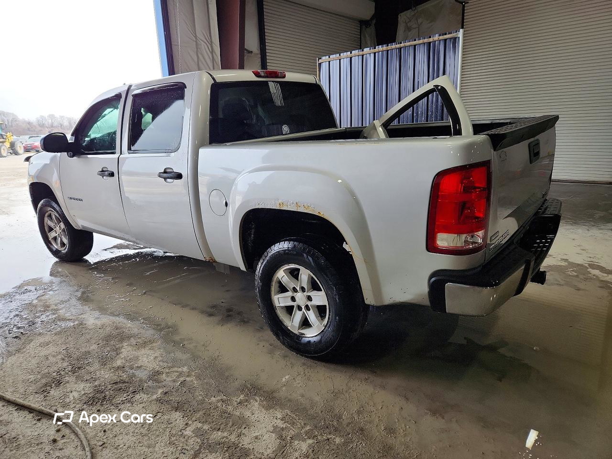 GMC Sierra 2010
