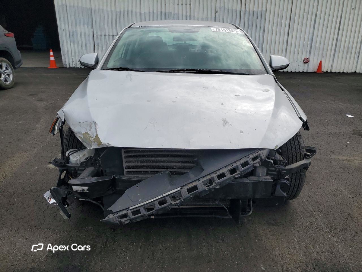 Hyundai Elantra 2018