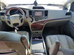 Toyota Sienna 2011