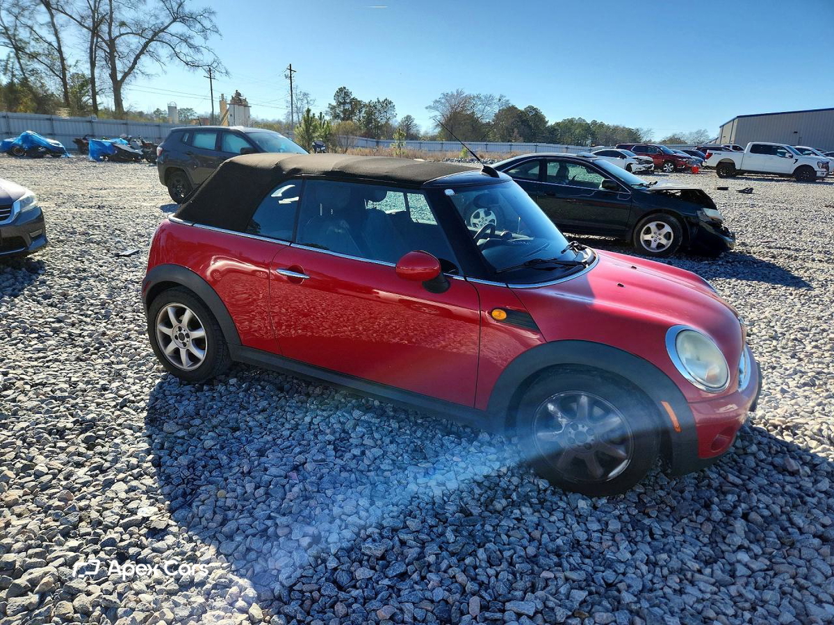 MINI Cooper 2010