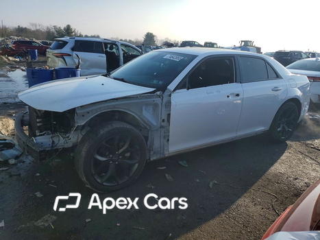 Chrysler 300 2021 - Image 1 of 14