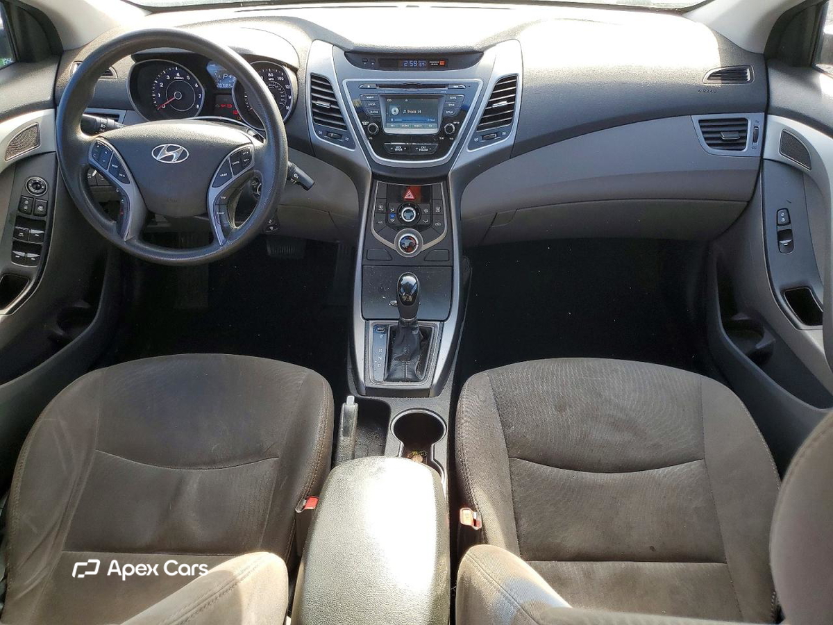 Hyundai Elantra 2016