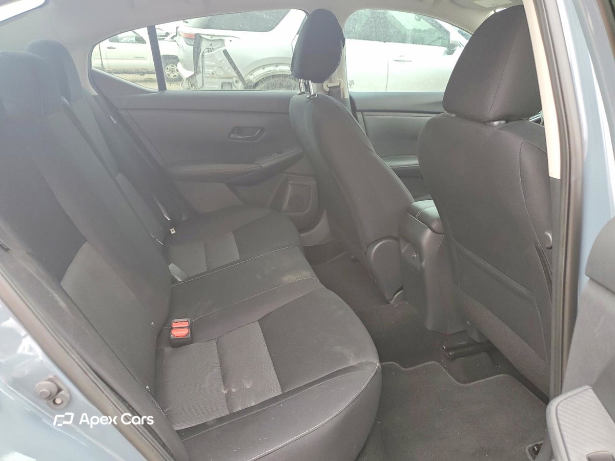 Nissan Sentra 2024
