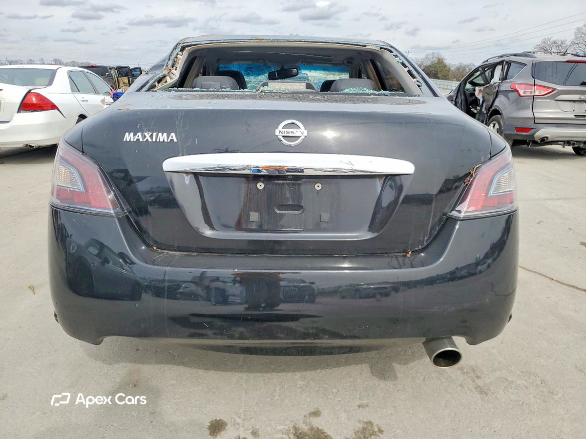 Nissan Maxima 2014