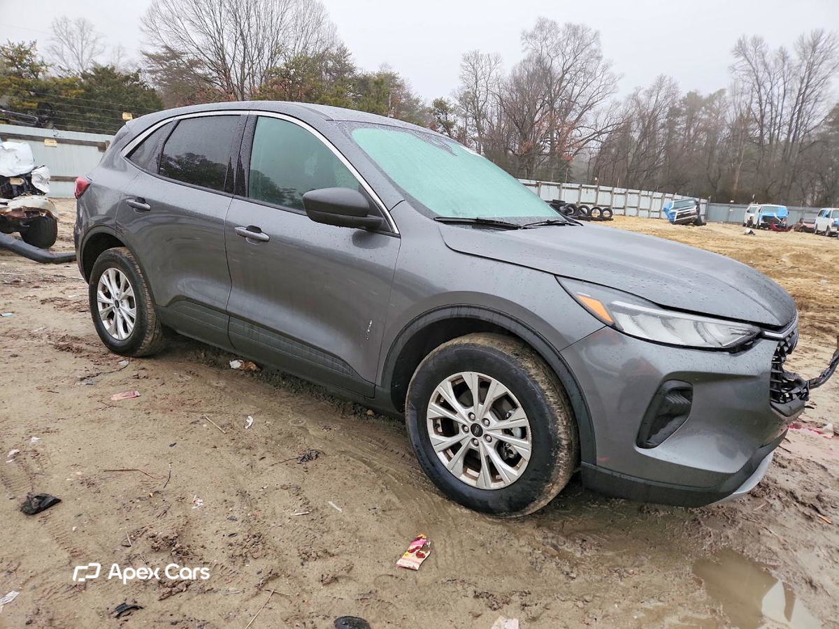 Ford Escape 2024