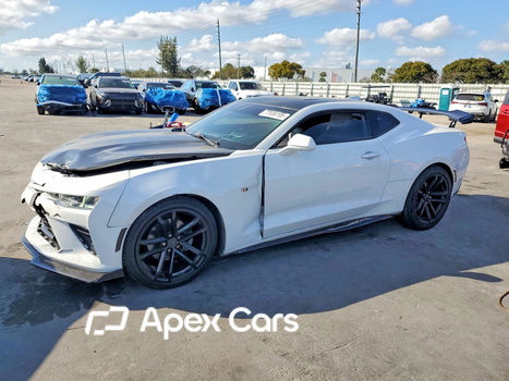 Chevrolet Camaro 2016 - Image 1 of 12