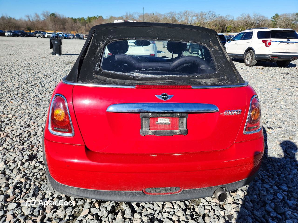 MINI Cooper 2010