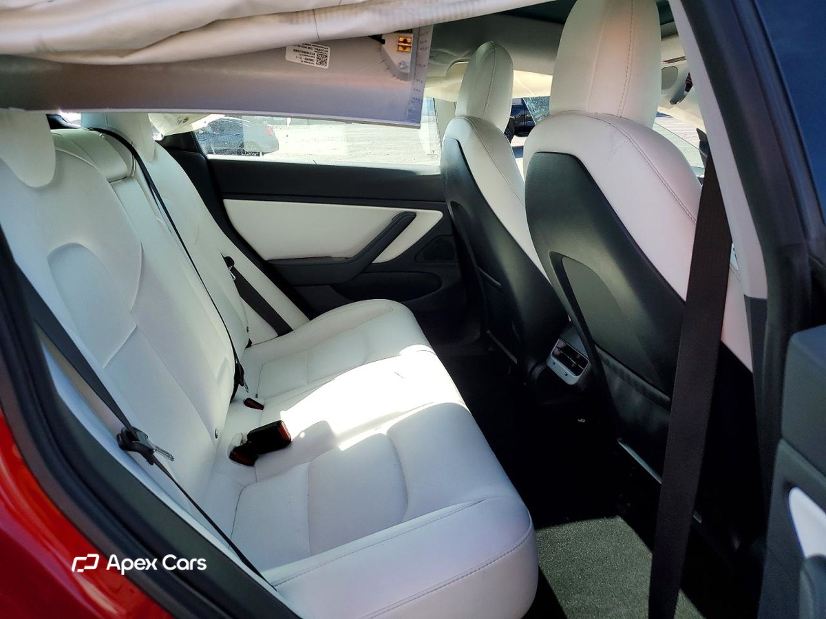 Tesla Model 3 2018