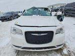 Chrysler 300 2016