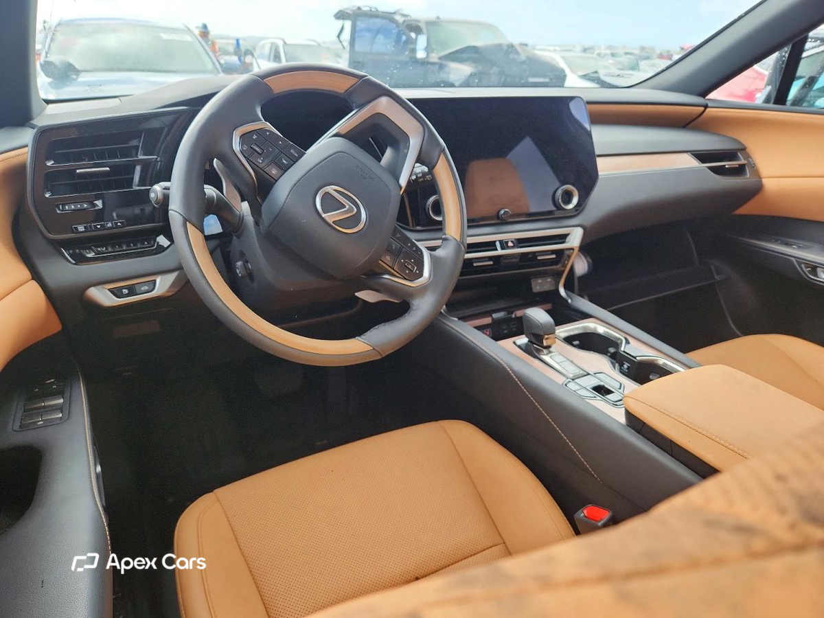 Lexus RX 2025