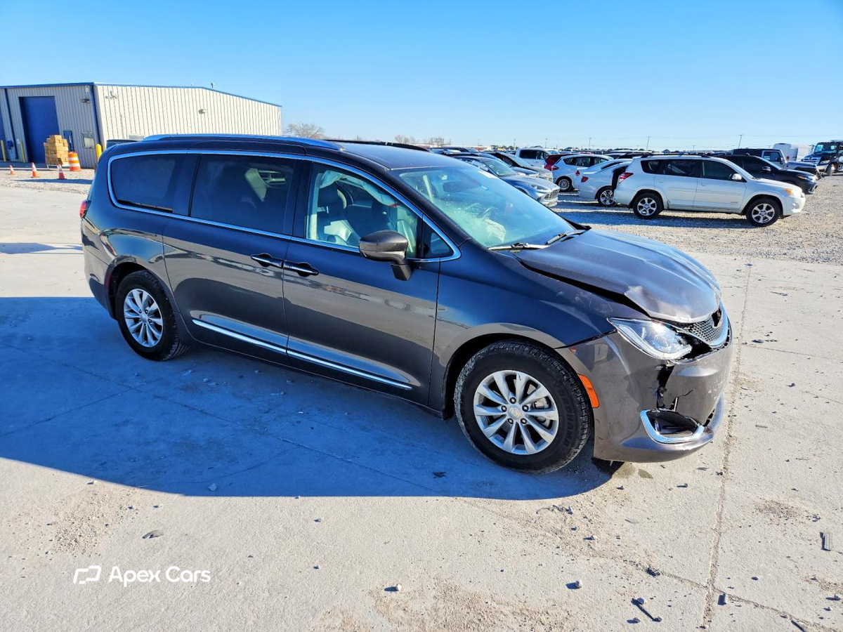 Chrysler Pacifica 2018