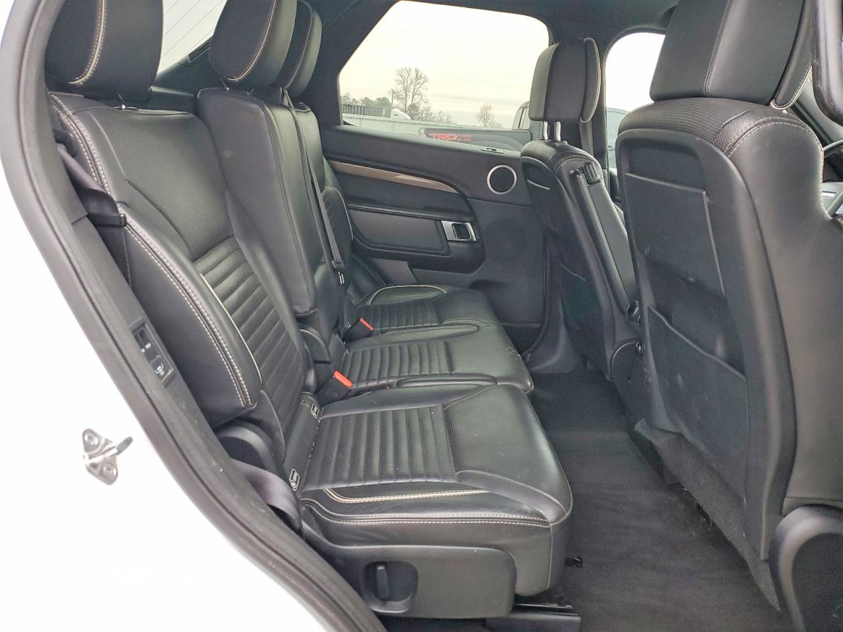 Land Rover Discovery 2017