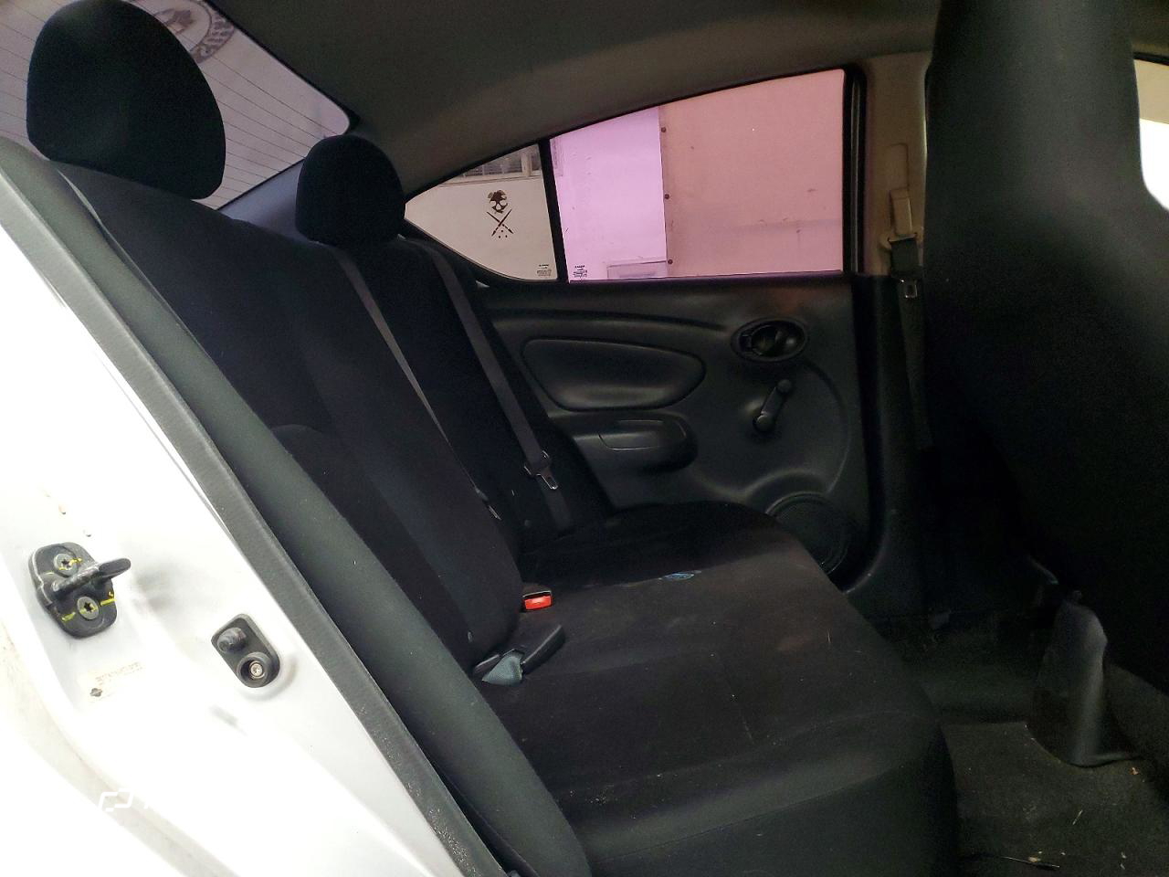 Nissan Versa 2012