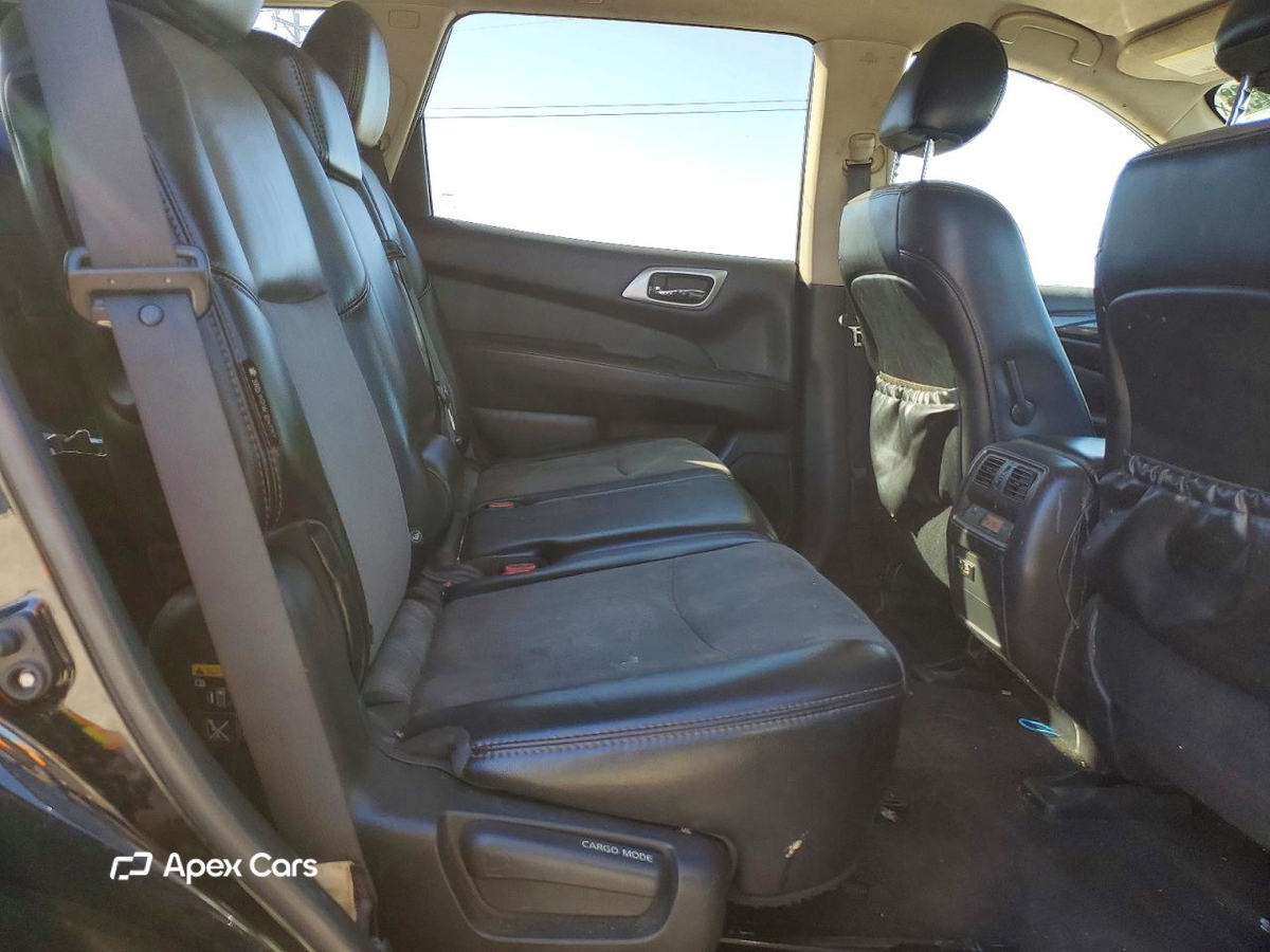 Nissan Pathfinder 2019