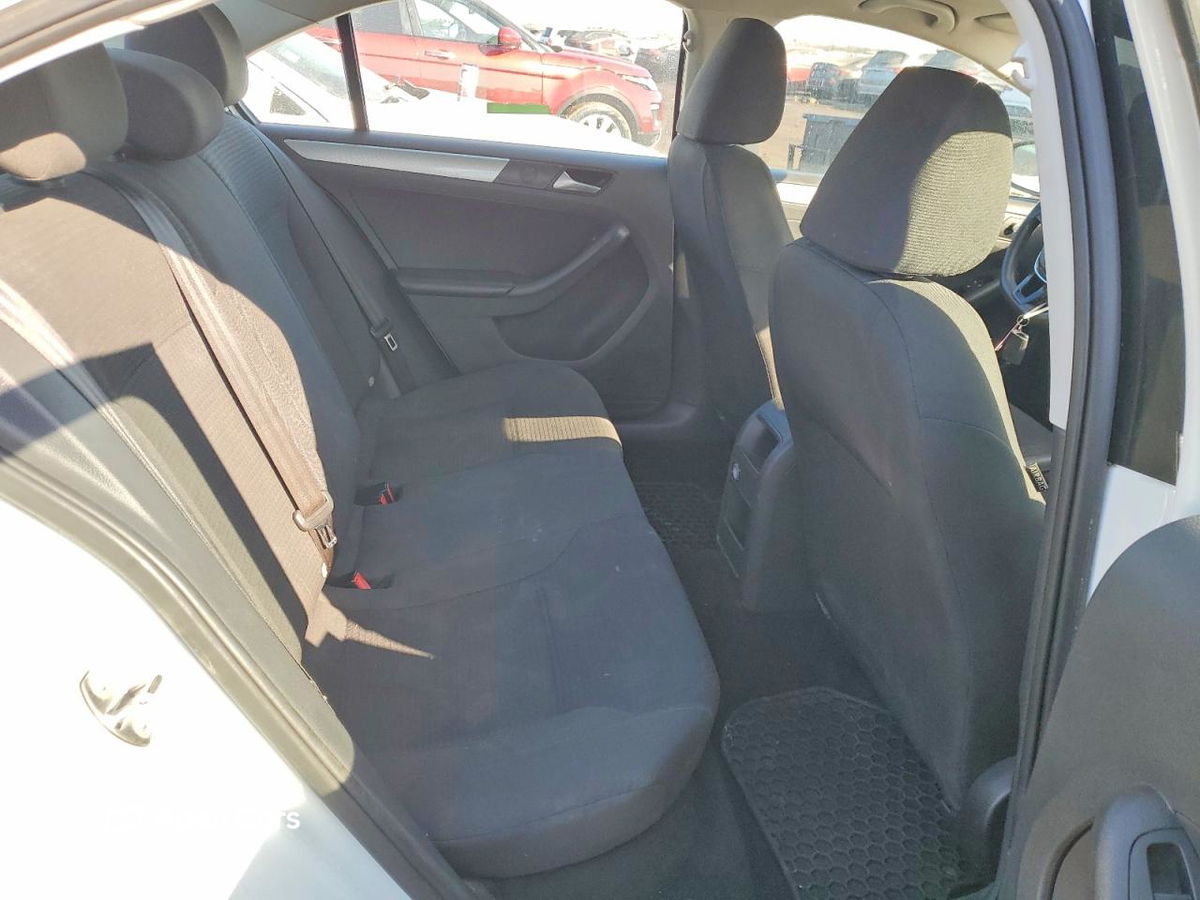 Volkswagen Jetta 2015