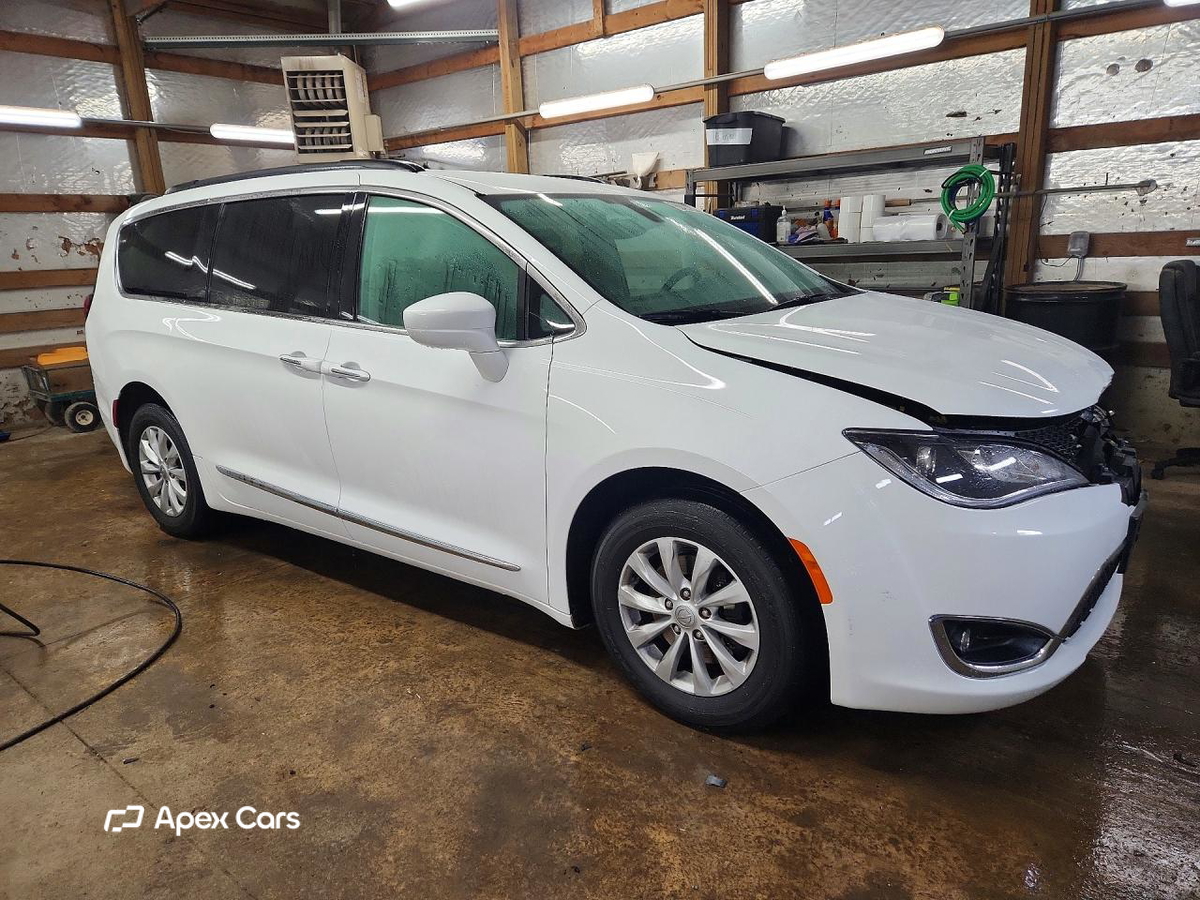 Chrysler Pacifica 2017