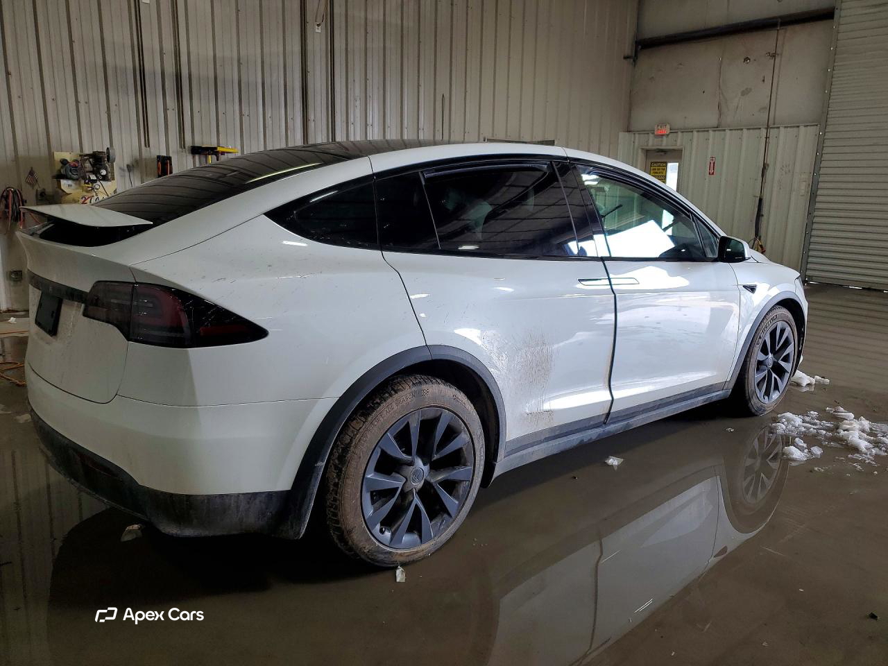 Tesla Model X 2024
