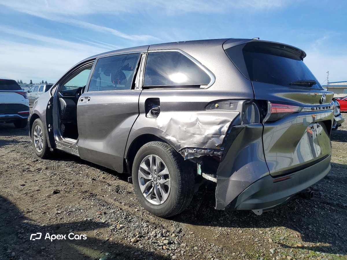 Toyota Sienna 2021