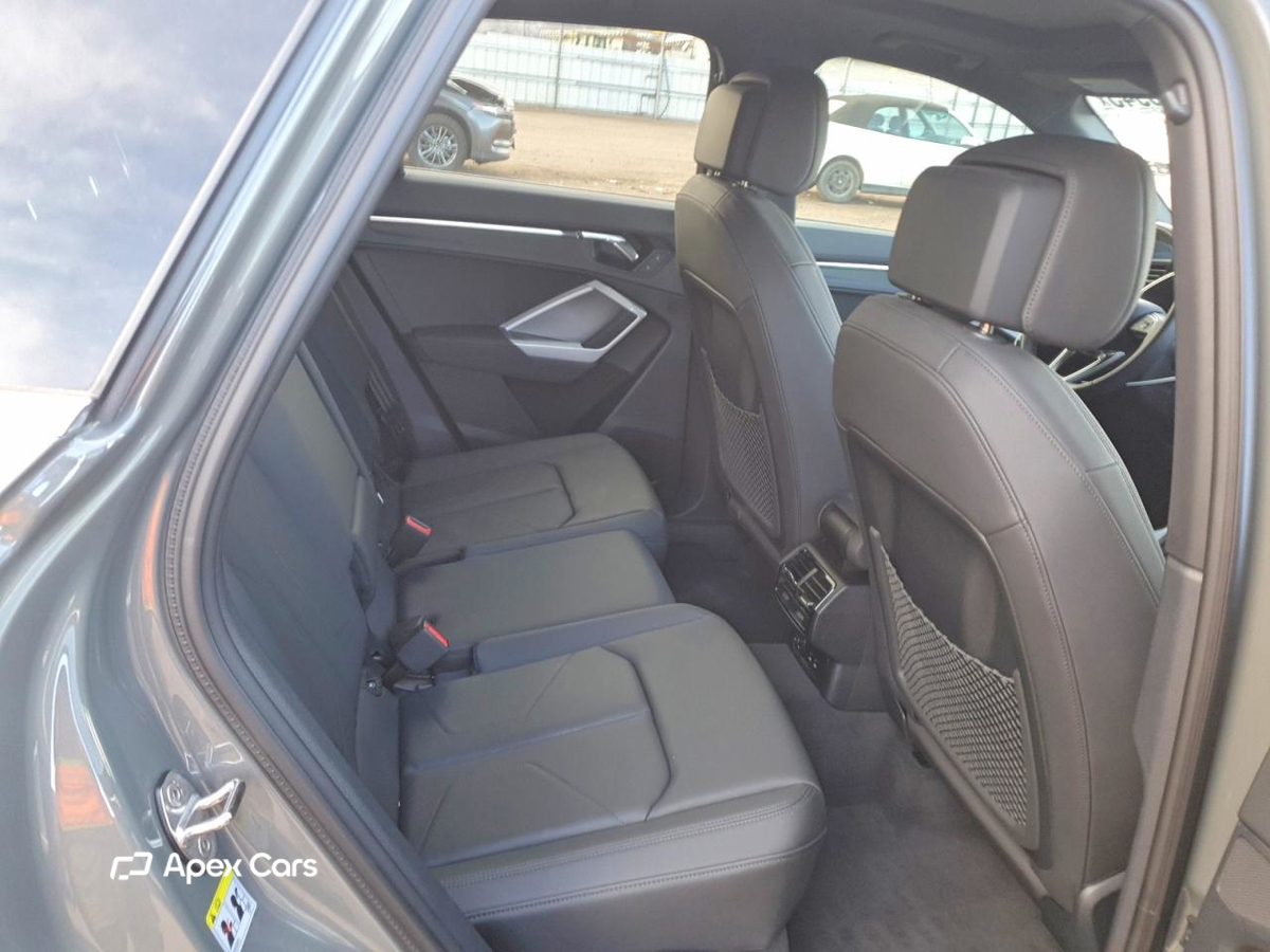 Audi Q3 2023