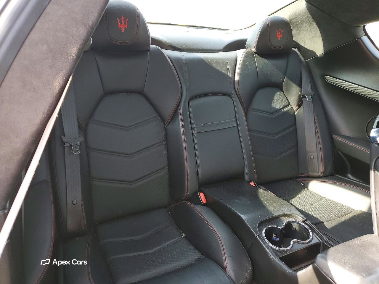 Maserati GranTurismo 2013