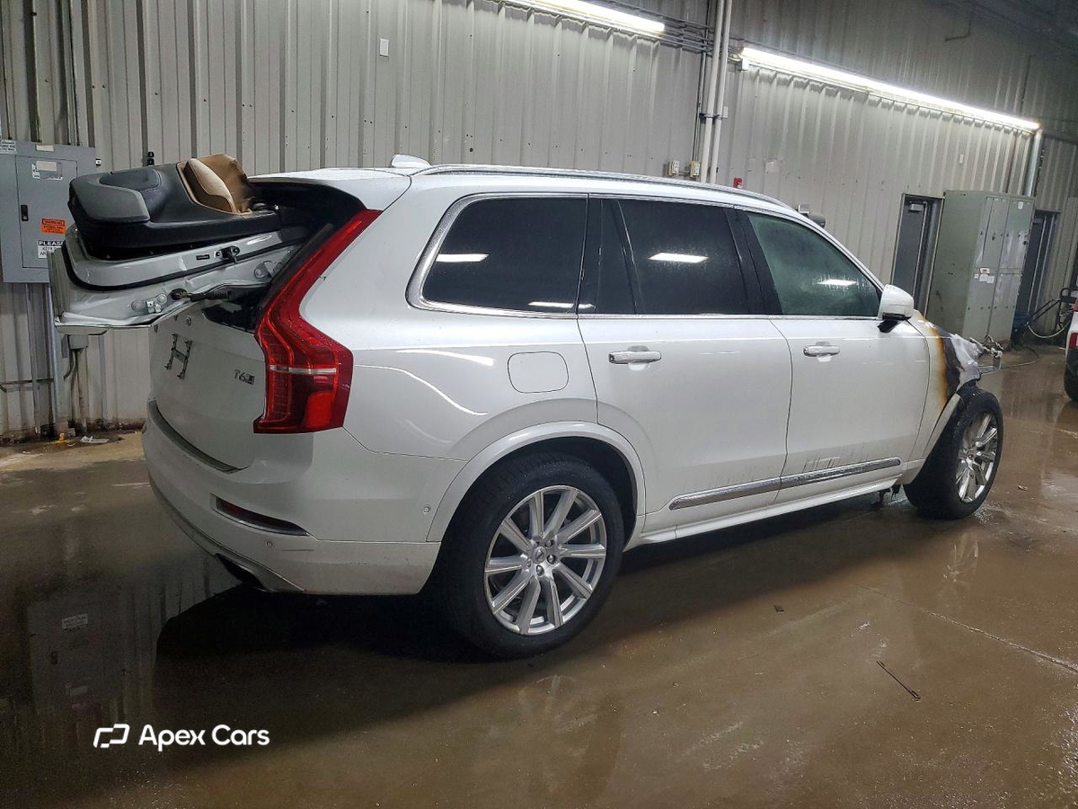 Volvo XC90 2017