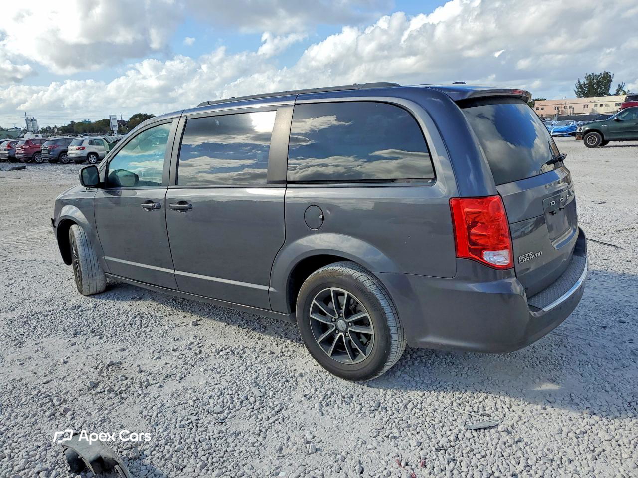 Dodge Caravan 2018