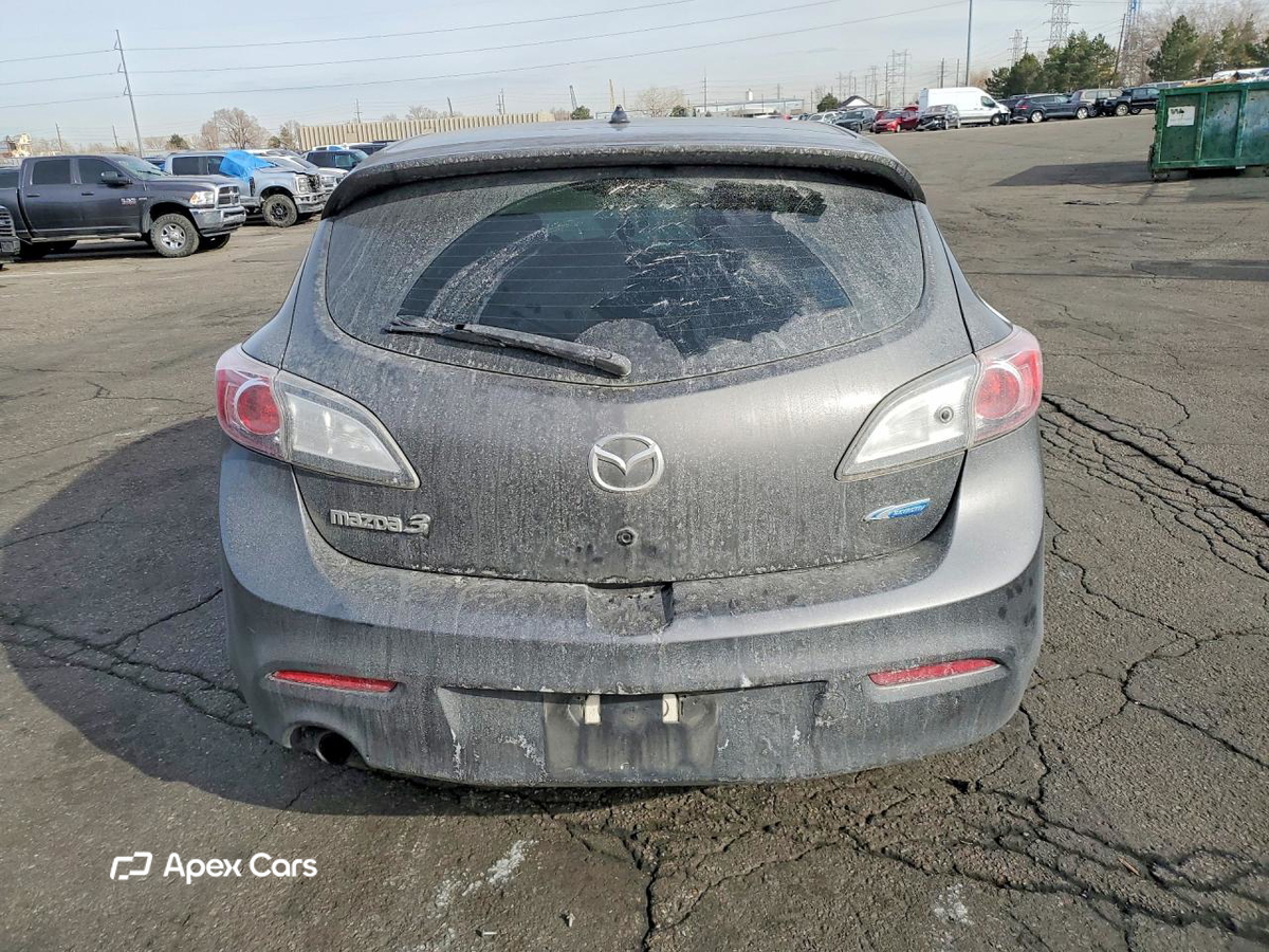Mazda 3 2013