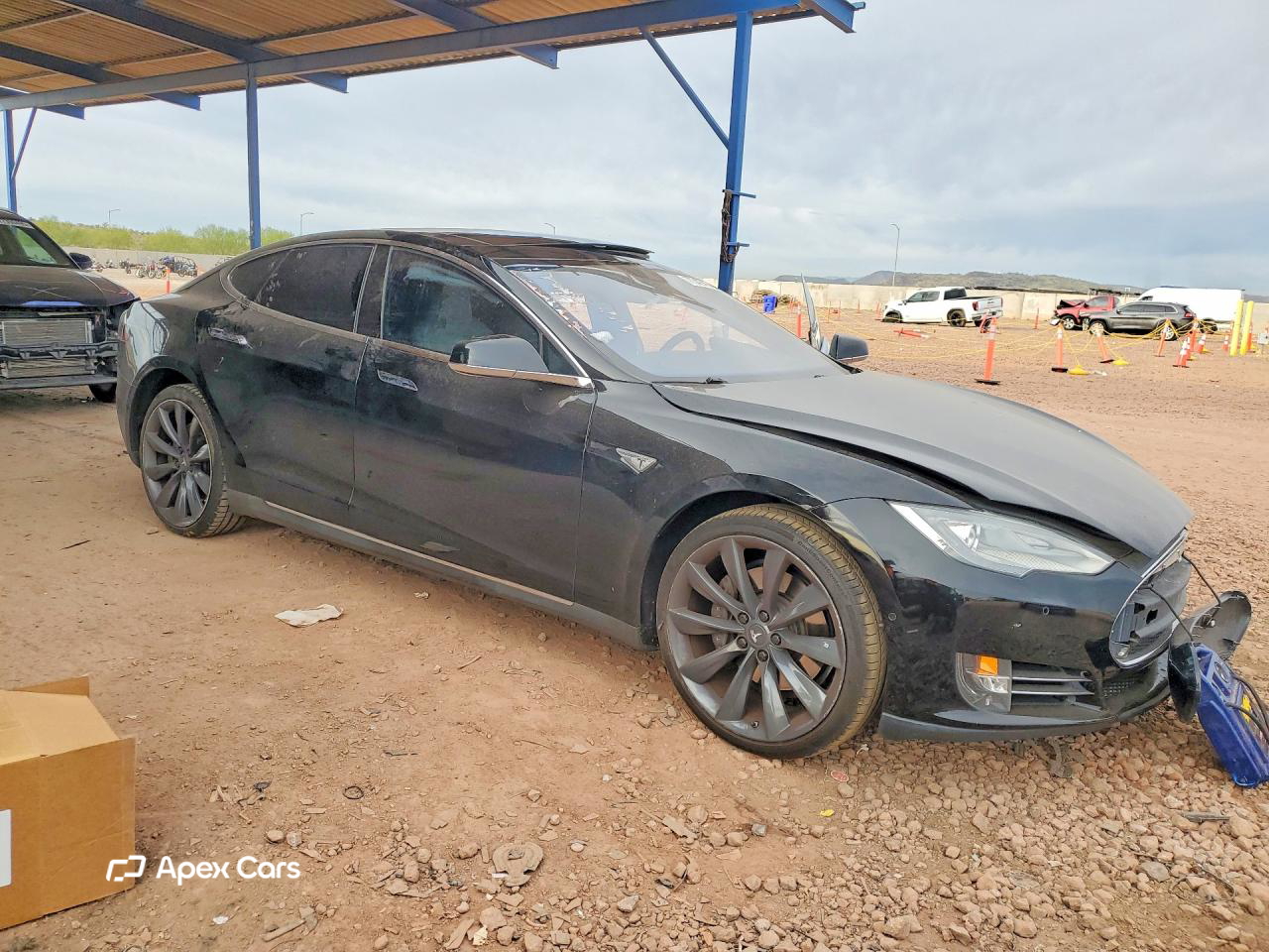 Tesla Model S 2015