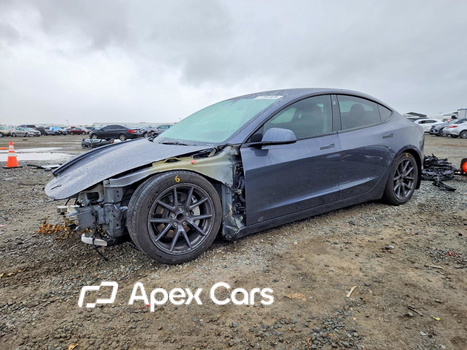 Tesla Model 3 2023 - Image 1 of 14