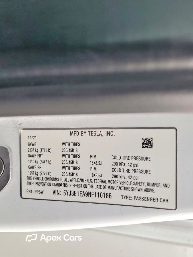 Tesla Model 3 2022