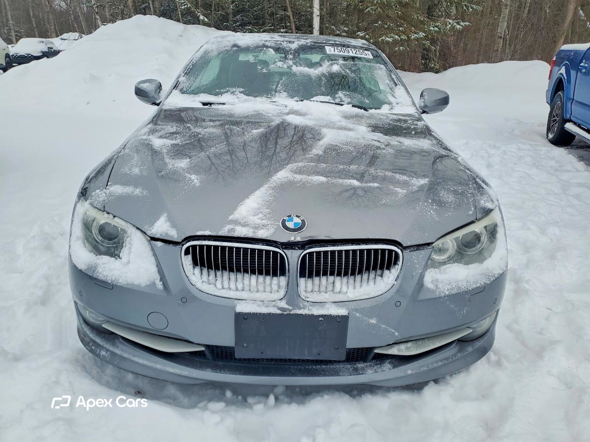 BMW Series 3 2012