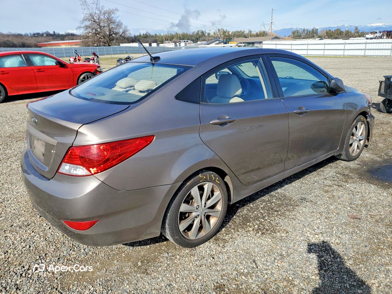 Hyundai Accent 2012