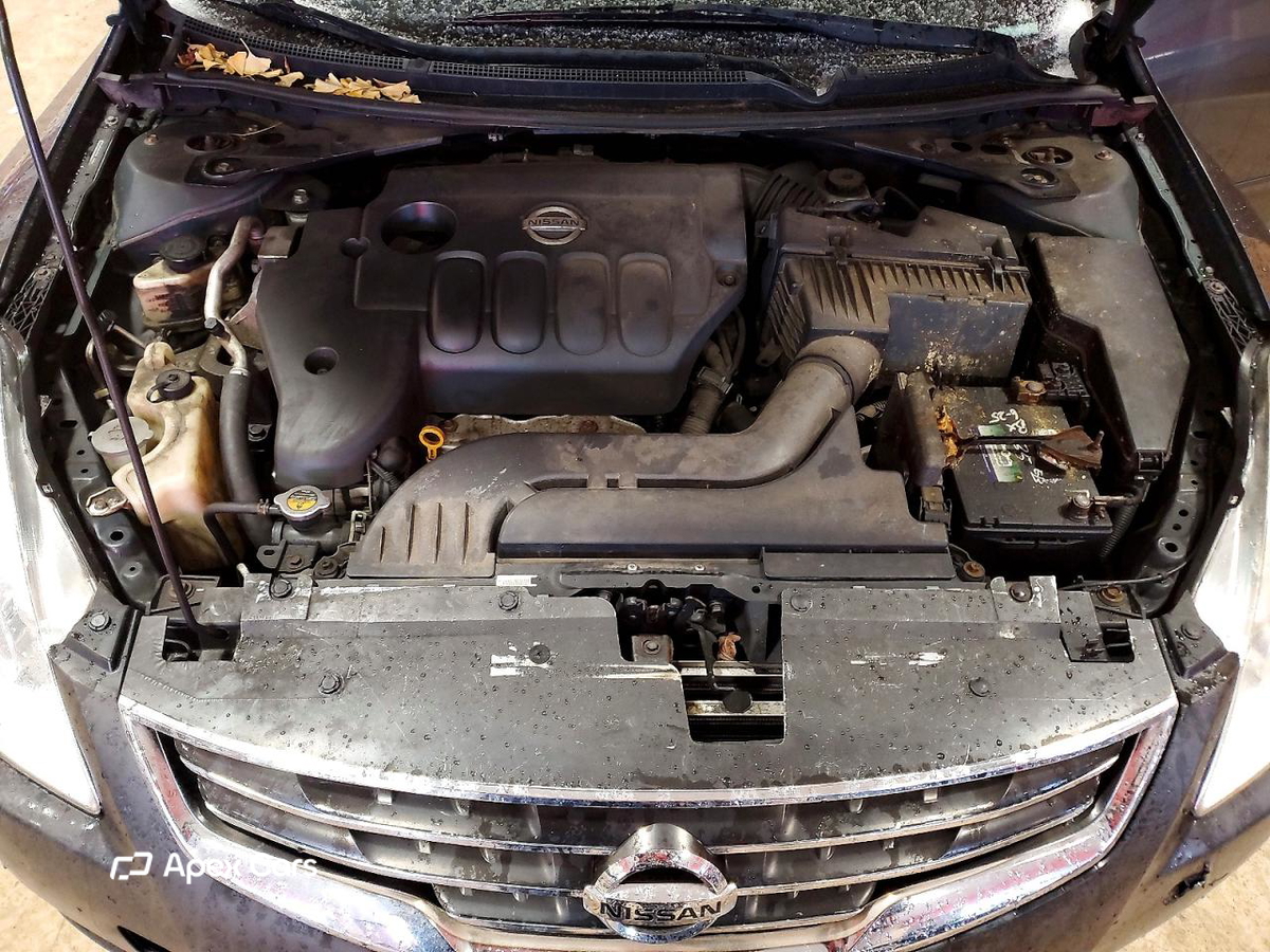 Nissan Altima 2011