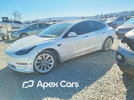 Tesla Model 3 2022 - Image 1 of 13