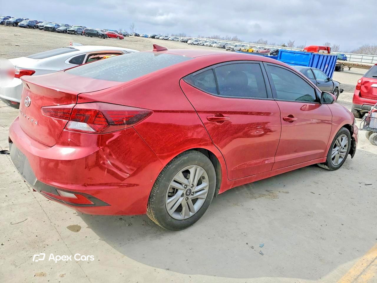 Hyundai Elantra 2020