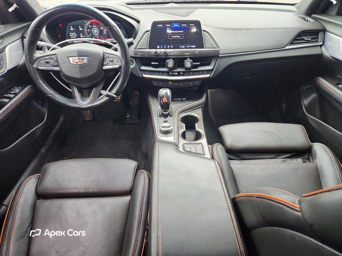 Cadillac CT4 2021