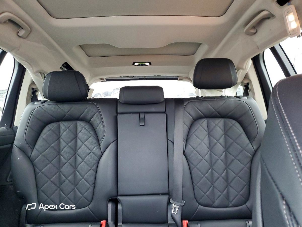 BMW X7 2023