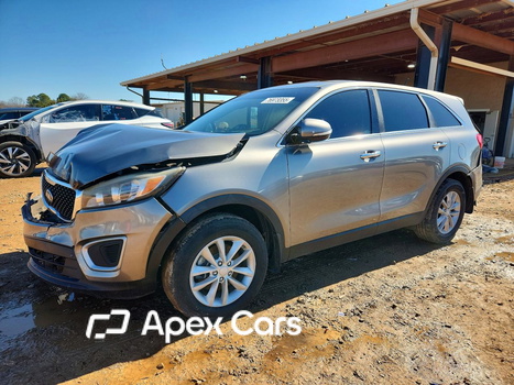 Kia Sorento 2016 - Image 1 of 12