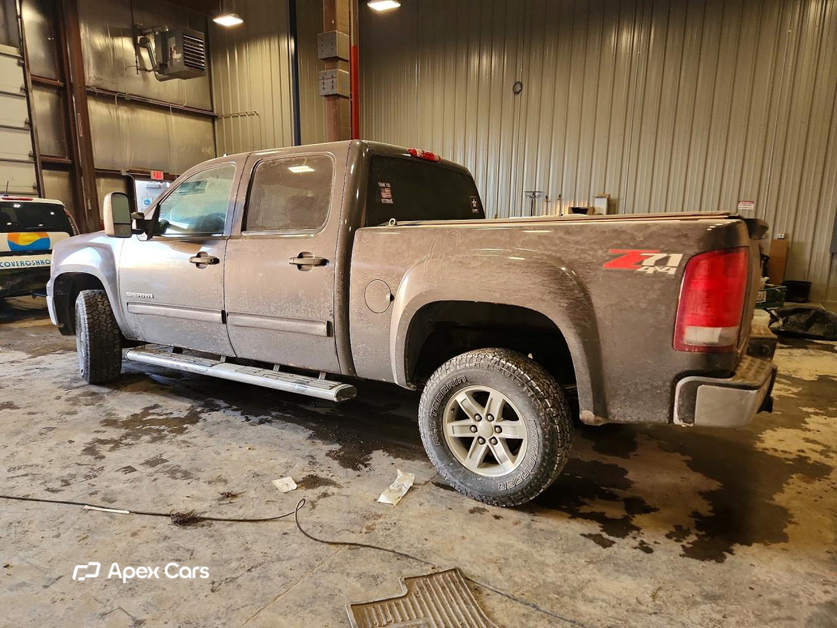 GMC Sierra 2011