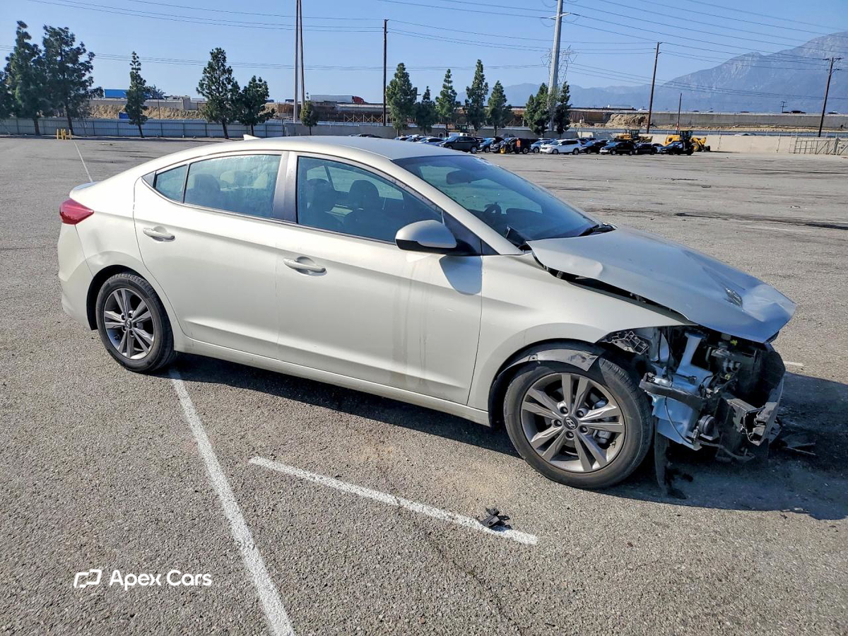 Hyundai Elantra 2017