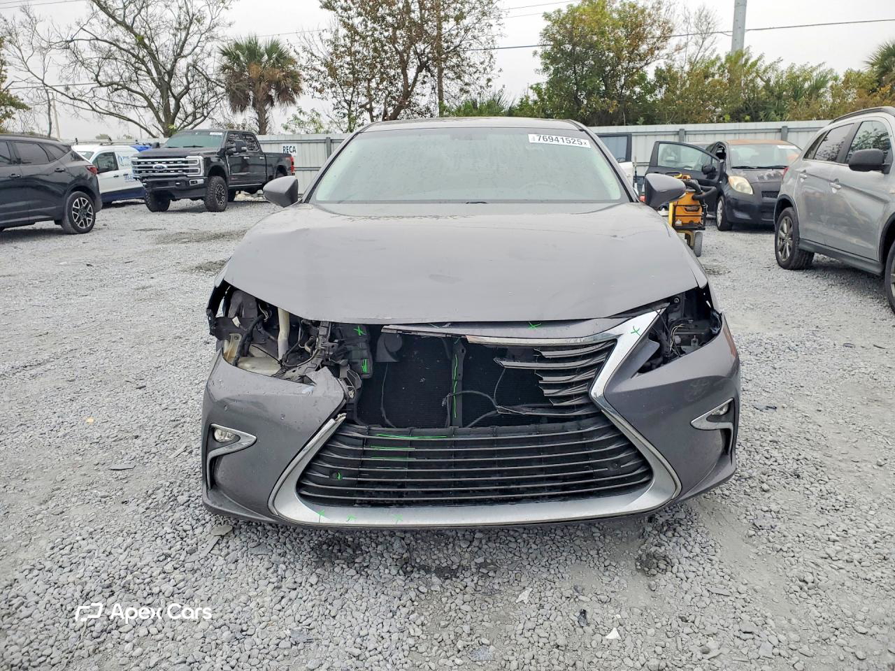 Lexus ES 2016