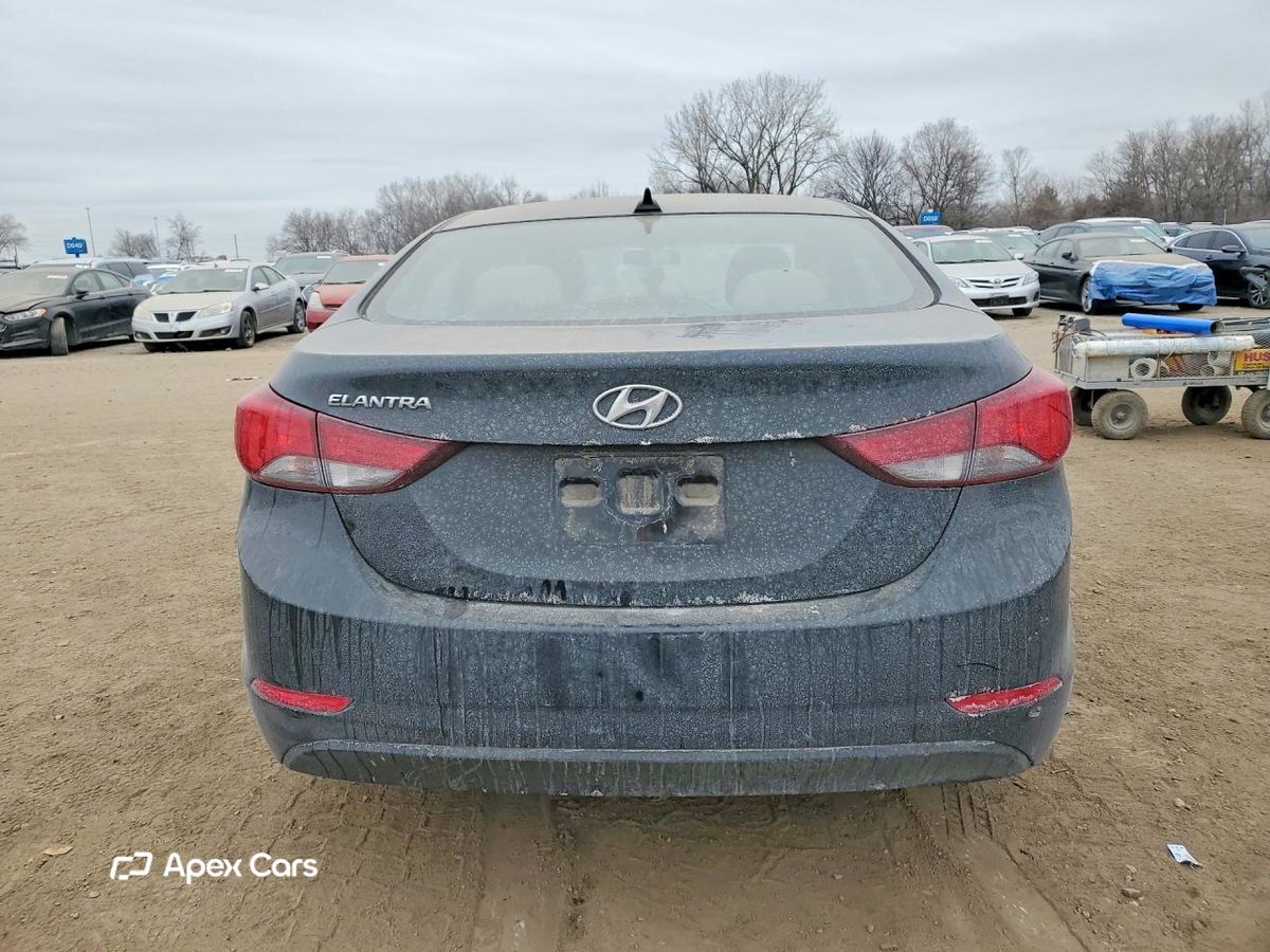 Hyundai Elantra 2016