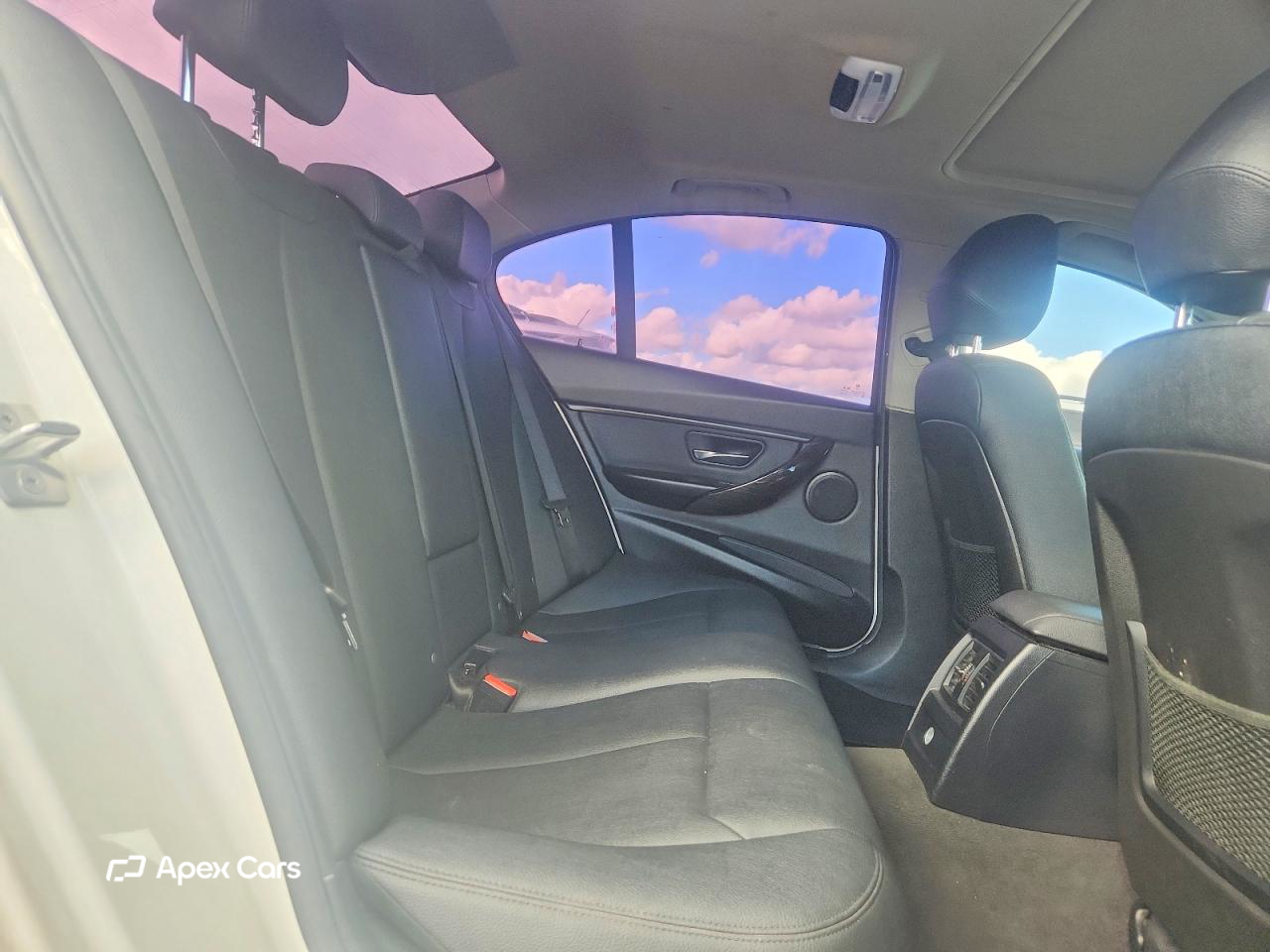 BMW Series 3 2018