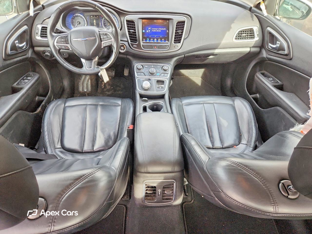 Chrysler 200 2017