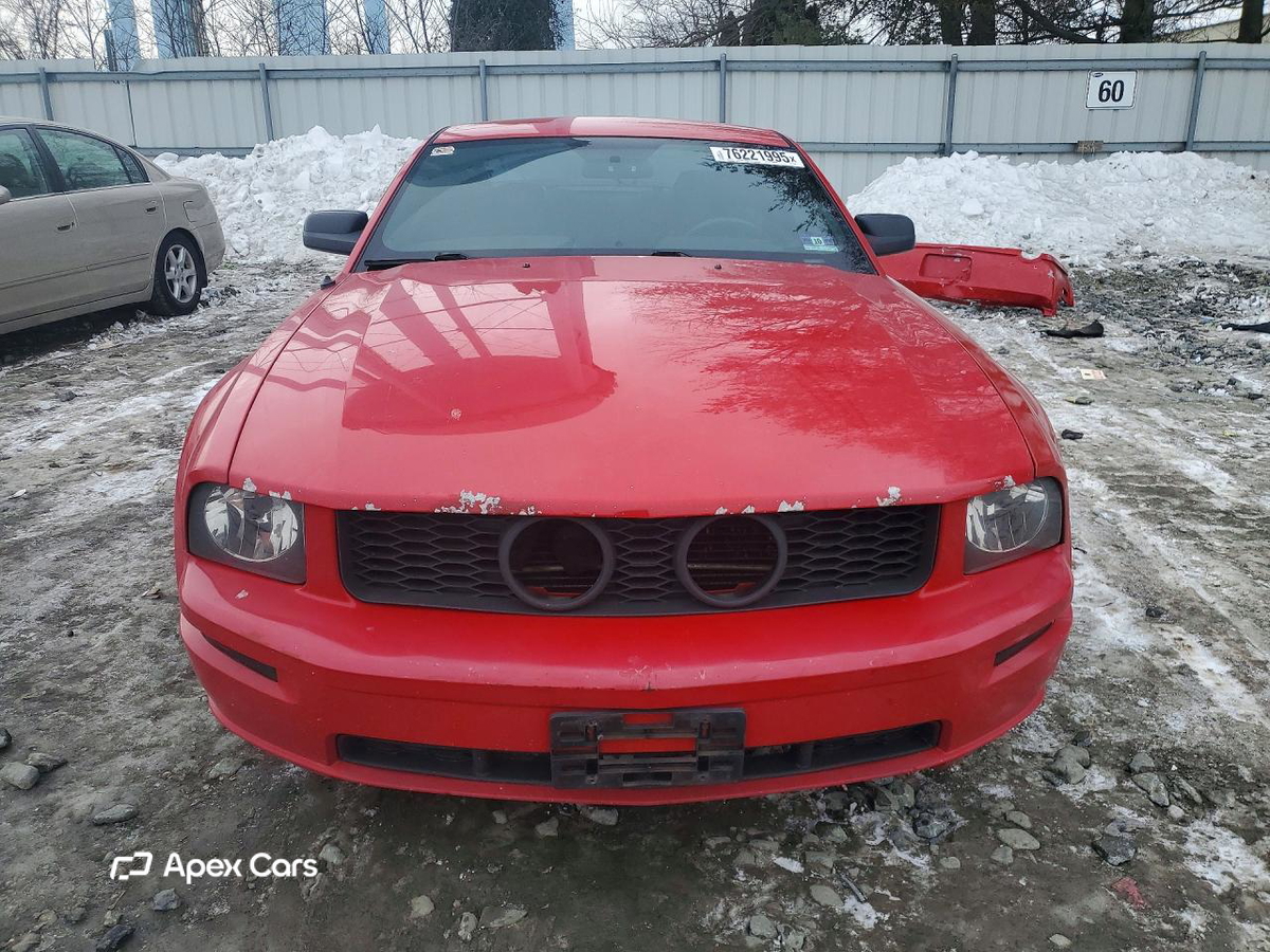 Ford Mustang 2006