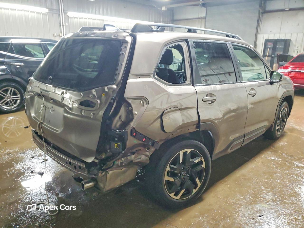 Subaru Forester 2025