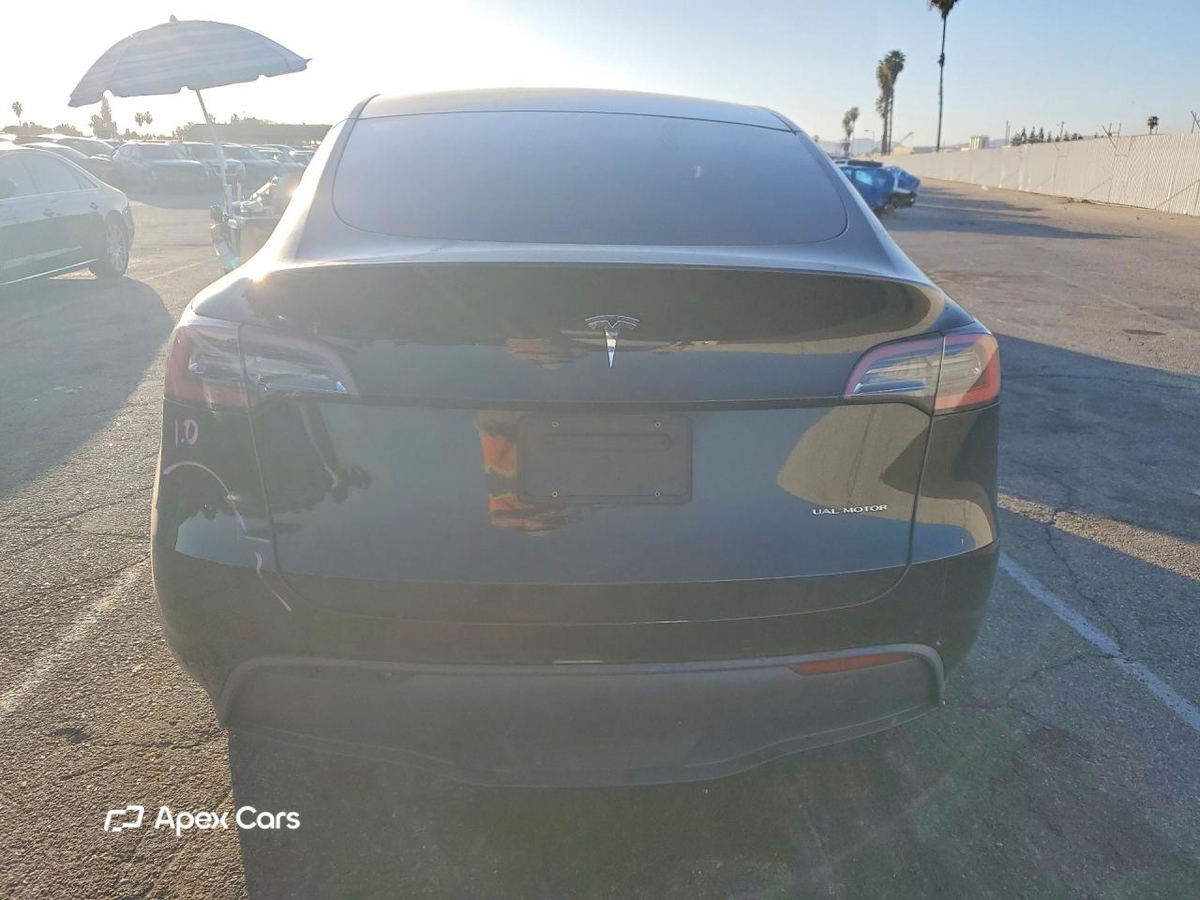 Tesla Model Y 2020