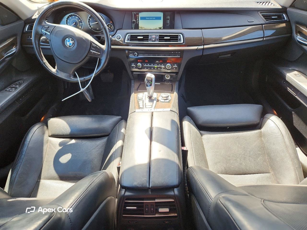 BMW Series 7 2011