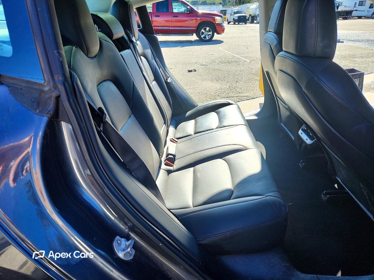 Tesla Model 3 2018